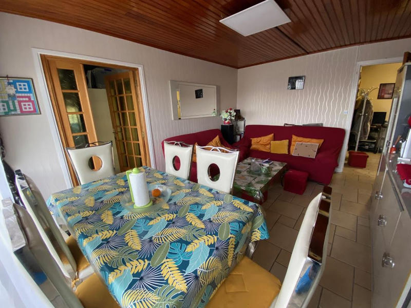 Appartement - 79 m² - 4 pièces