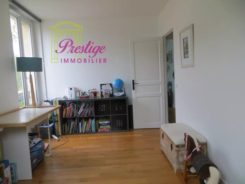 Maison - 144 m² - 6 pièces