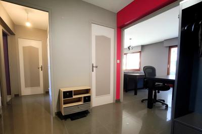 Appartement - 77 m² - 3 pièces