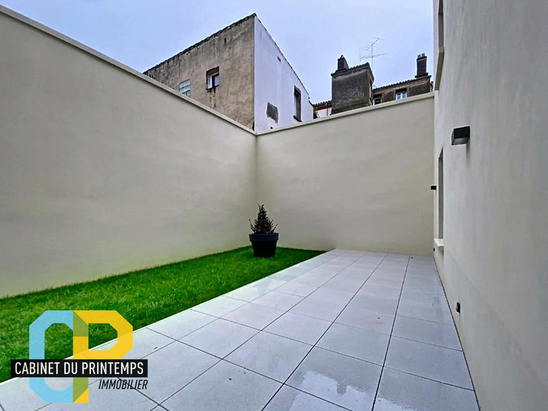 Appartement - 97 m² - 4 pièces