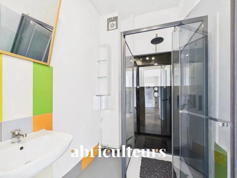 Appartement - 70 m² - 4 pièces