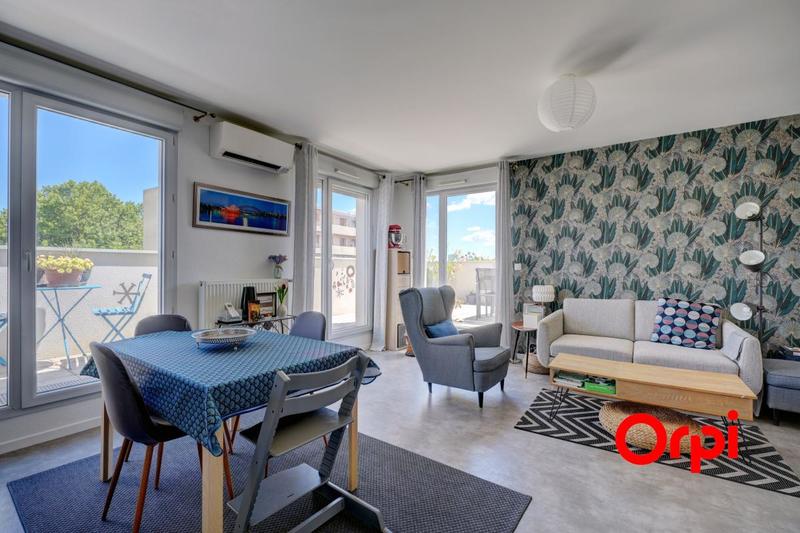 Appartement - 81 m² - 4 pièces