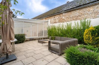 Propriété - 210 m² - 7 pièces