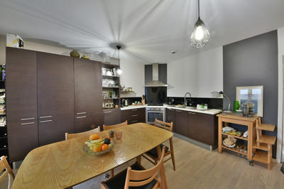 Duplex - 143 m² - 6 pièces