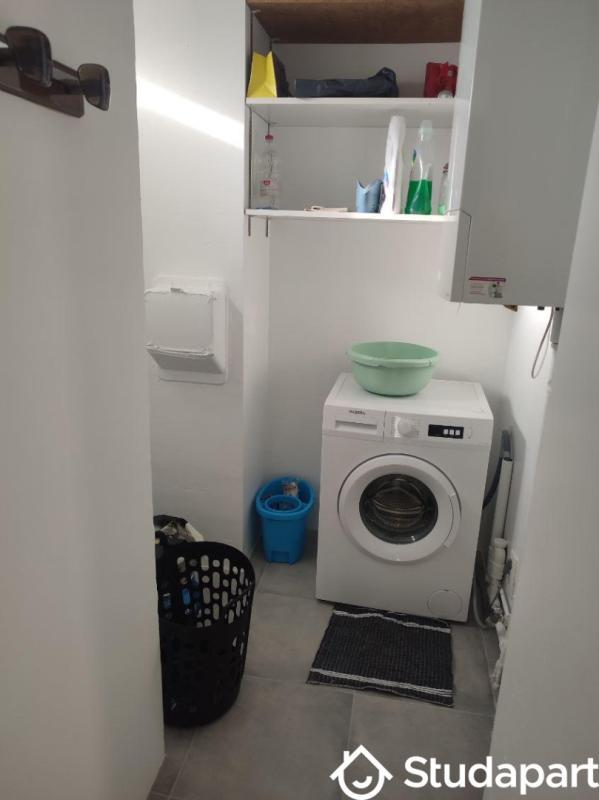 Chambre - 12 m² - 1 pièce