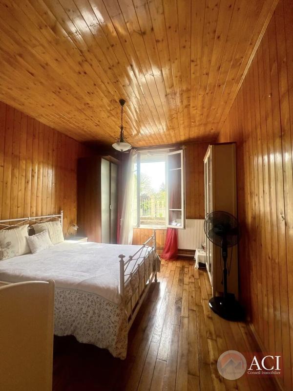 Maison - 105 m² - 4 pièces