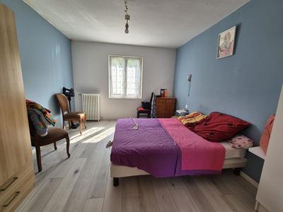 Maison - 145 m² - 7 pièces