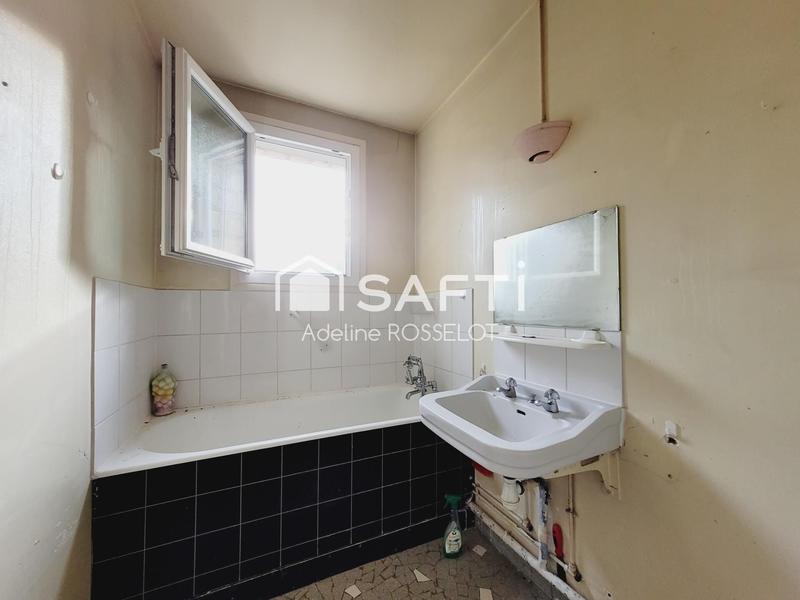 Maison - 220 m² - 10 pièces