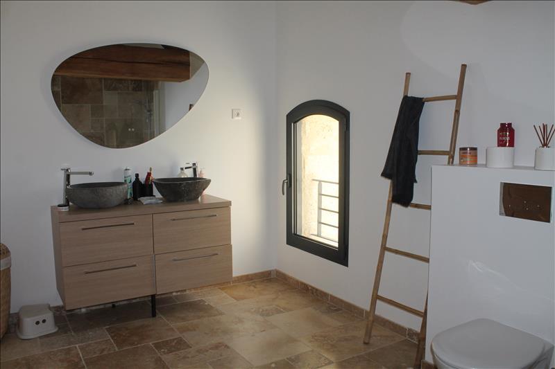 Maison en pierre - 140 m² - 4 pièces