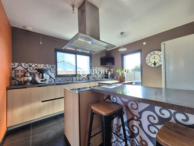 Maison - 145 m² - 4 pièces