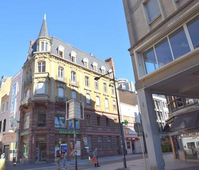 Local commercial - 132 m² - 11 pièces