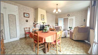 Maison - 106 m² - 6 pièces