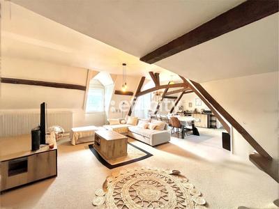 Appartement - 130 m² - 4 pièces