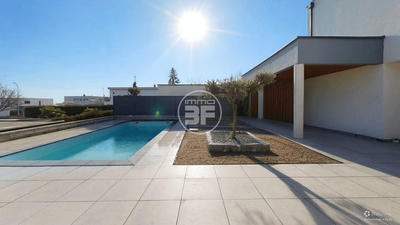 Maison - 170 m² - 6 pièces