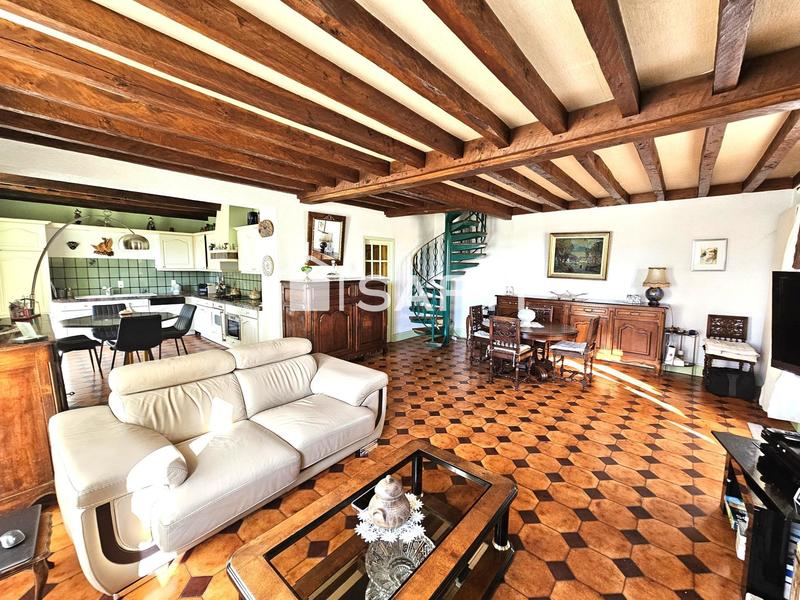 Maison - 136 m² - 5 pièces