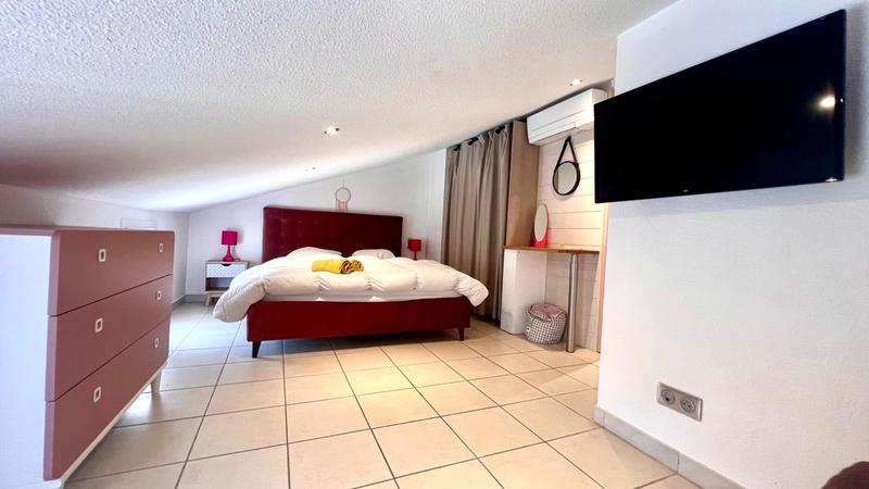 Maison - 121 m² - 5 pièces