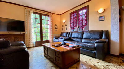 Maison - 141 m² - 7 pièces