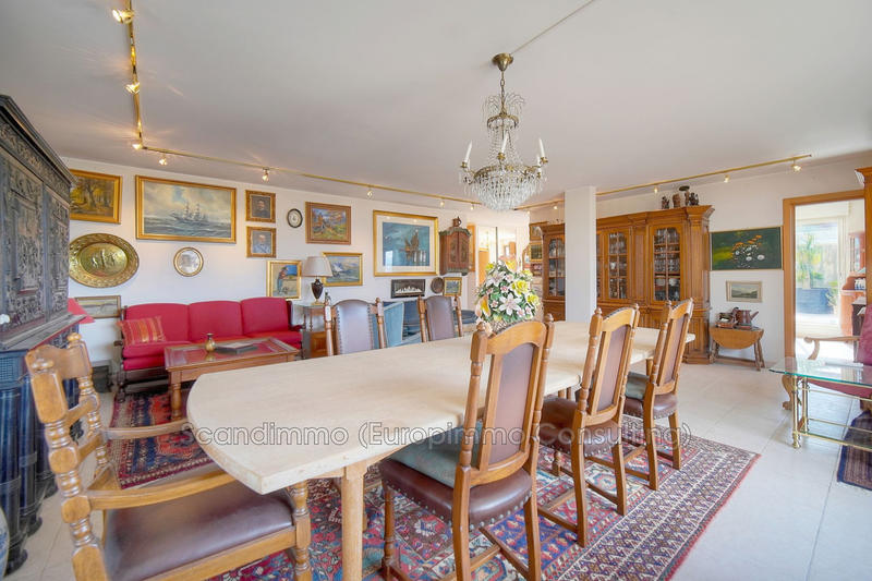 Appartement - 120 m² - 4 pièces