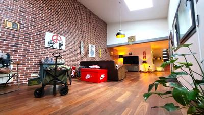 Maison - 143 m² - 5 pièces