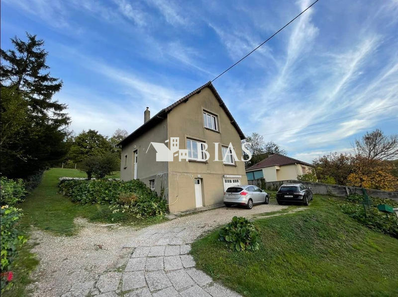 Maison - 97 m² - 5 pièces