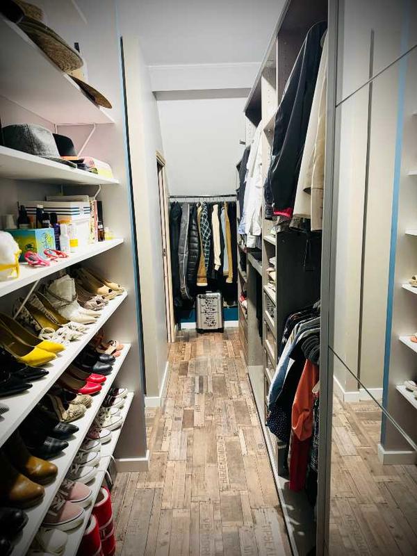 Maison - 215 m² - 6 pièces