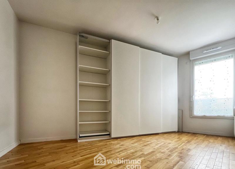 Appartement - 100 m² - 5 pièces