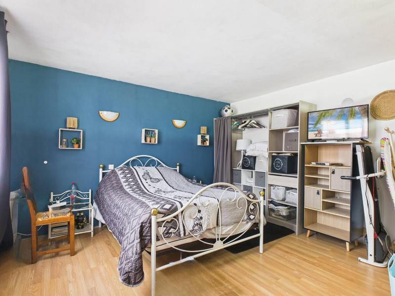 Maison - 92 m² - 5 pièces