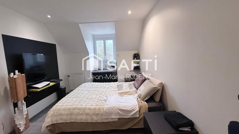 Maison - 105 m² - 6 pièces