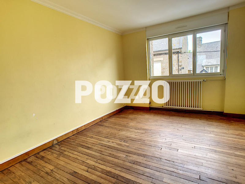 Immeuble - 196 m² - 6 pièces