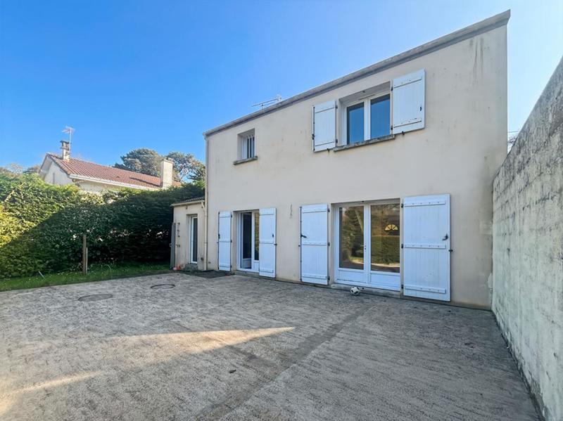 Maison - 113 m² - 5 pièces