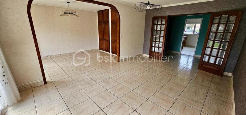 Appartement - 94 m² - 5 pièces