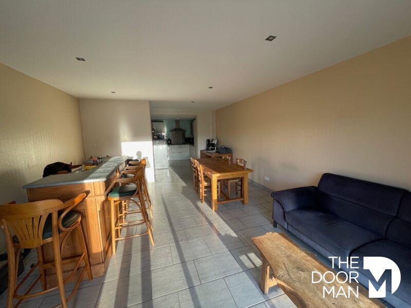 Fonds de commerce - Maison - 219 m²