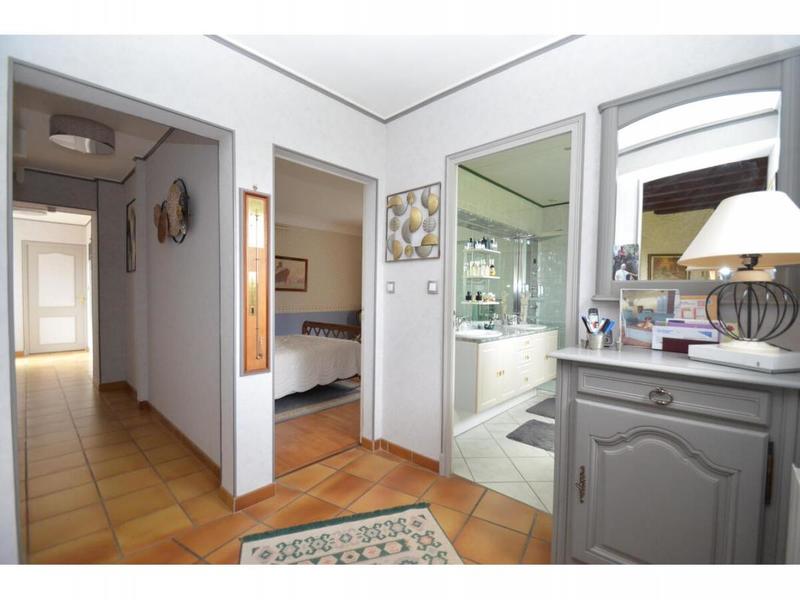 Demeure - 170 m² - 7 pièces