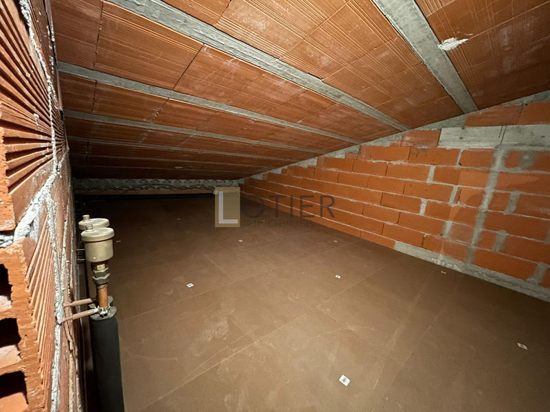 Maison - 159 m² - 6 pièces