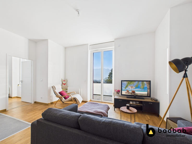 Appartement - 64 m² - 3 pièces