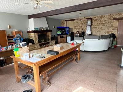 Maison ancienne - 190 m² - 7 pièces