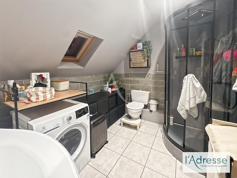 Maison - 80 m² - 4 pièces