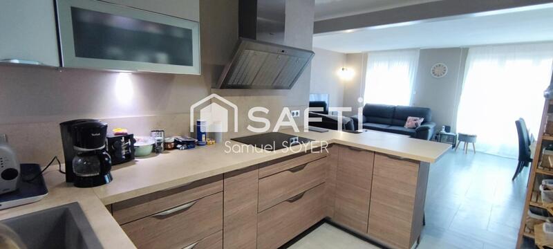 Maison - 127 m² - 6 pièces