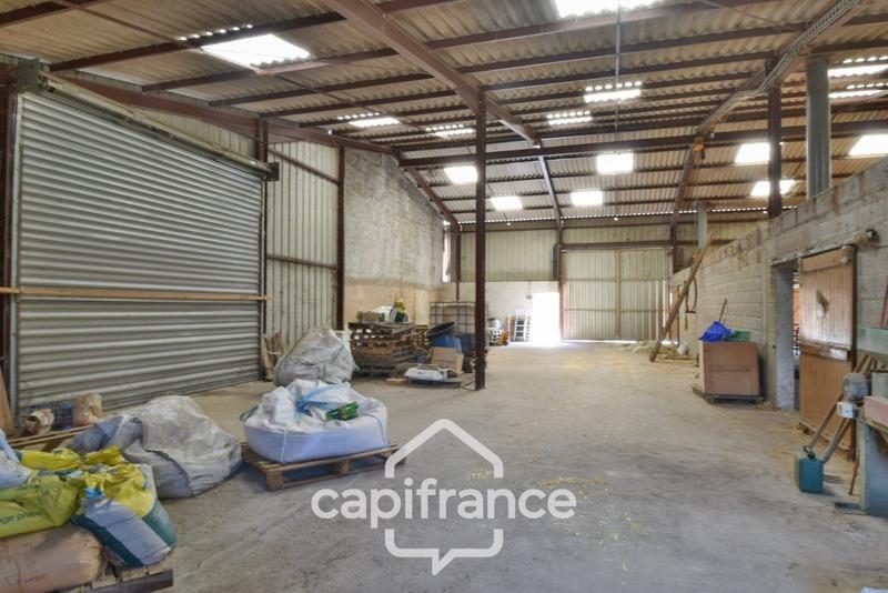 Maison - 257 m² - 10 pièces