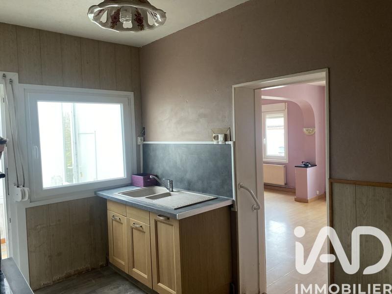 Maison - 92 m² - 5 pièces