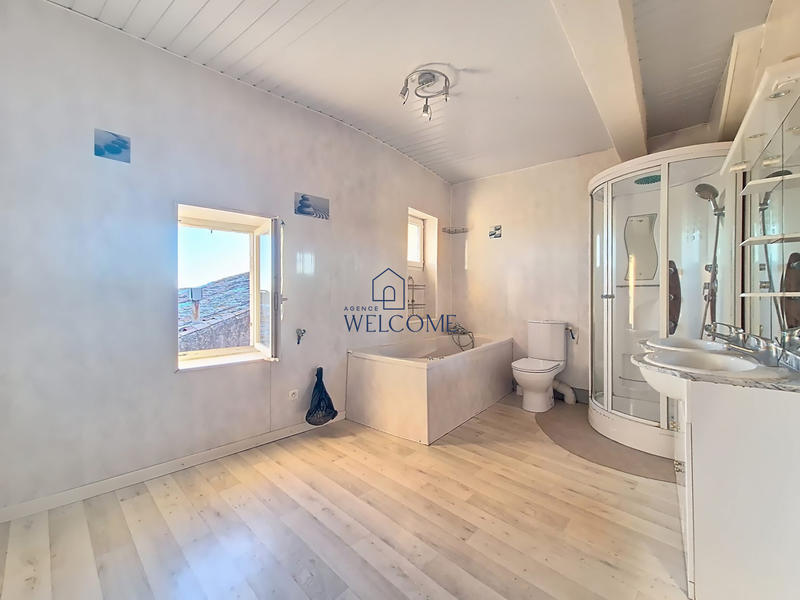 Maison - 83 m² - 4 pièces