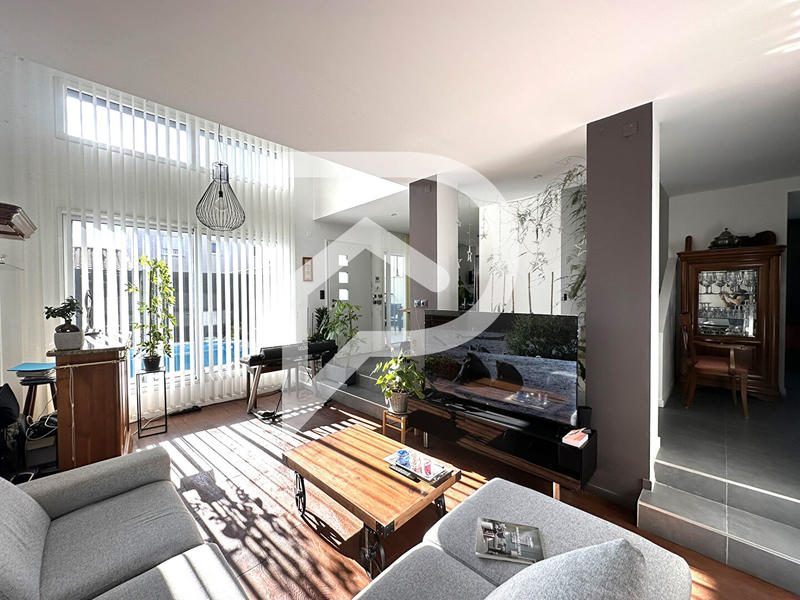 Maison - 126 m² - 5 pièces