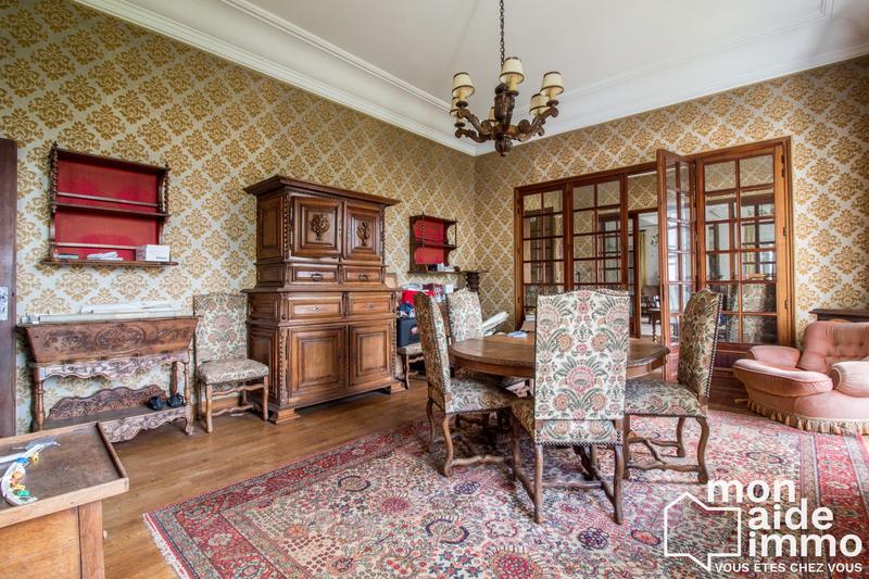 Château - 350 m² - 15 pièces