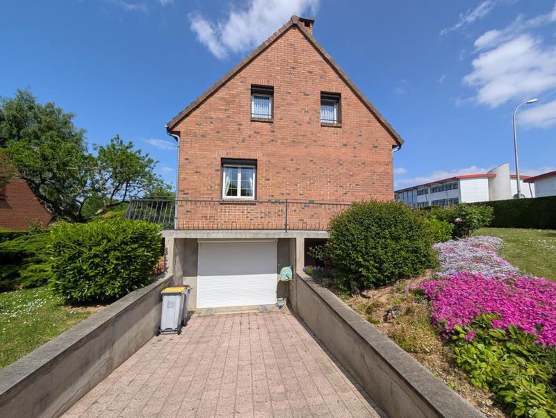 Maison - 125 m² - 6 pièces