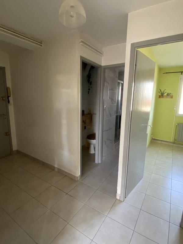 Appartement - 64 m² - 4 pièces