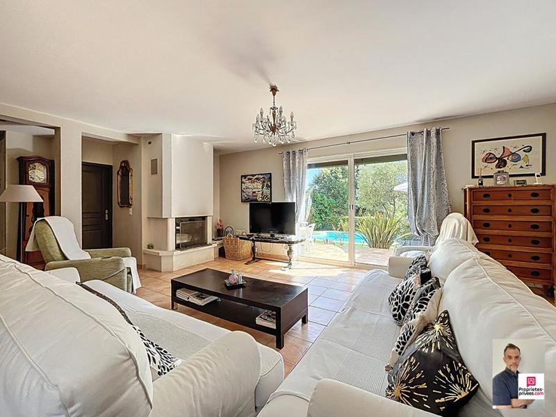 Maison - 145 m² - 5 pièces