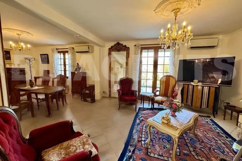 Viager - Pavillon - 105 m² - 5 pièces