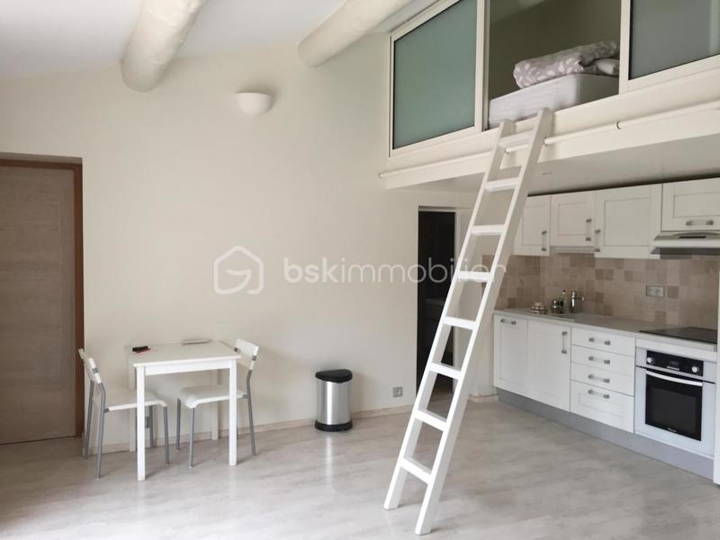 Propriété - 490 m² - 10 pièces