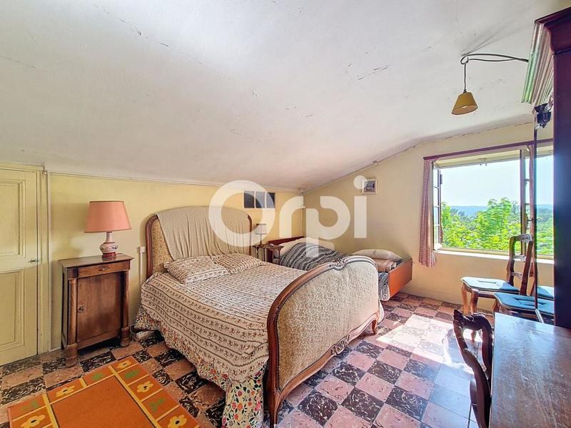 Maison - 175 m² - 5 pièces