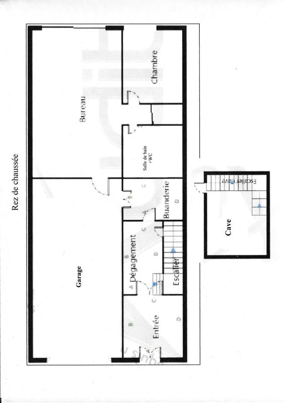 Maison - 194 m² - 14 pièces